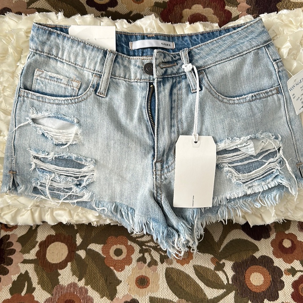 Klique B Light Wash Distressed Jean High-Rise /Shorts